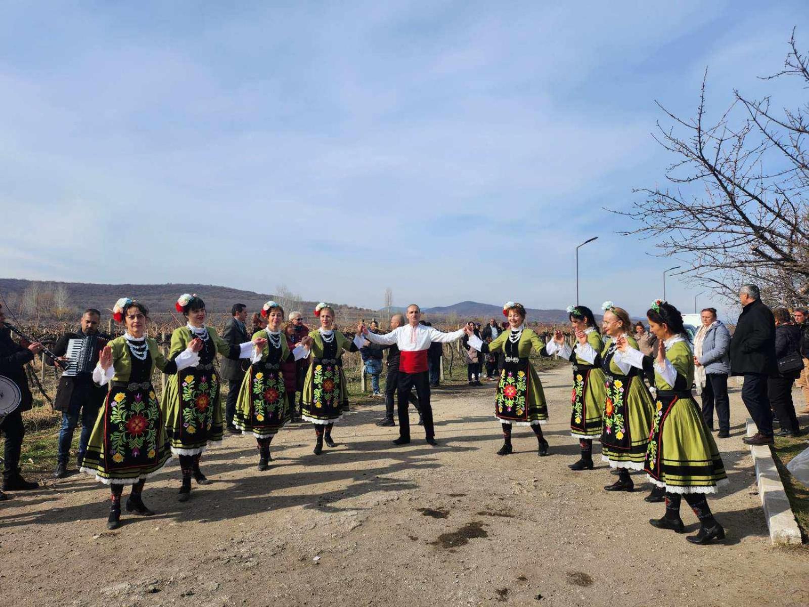 Винарна-Славовица Kalugerovo Exteriör bild